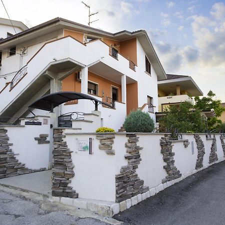 B&B Gabrielmary' Scafa Ngoại thất bức ảnh